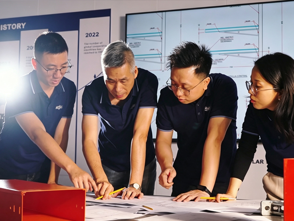 About Ectray